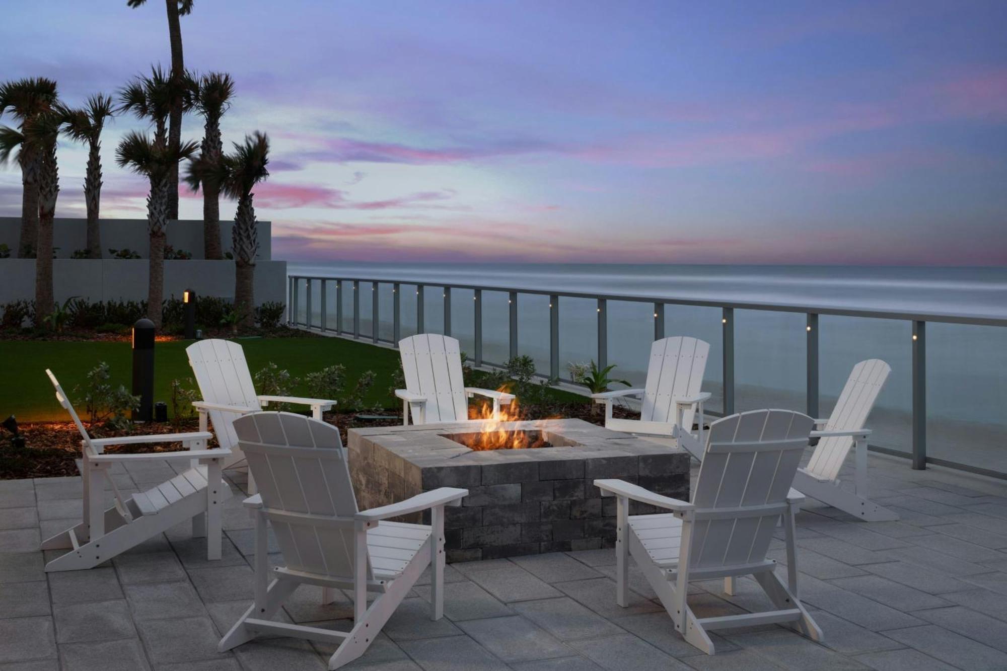 Renaissance Daytona Beach Oceanfront Hotel Exterior foto