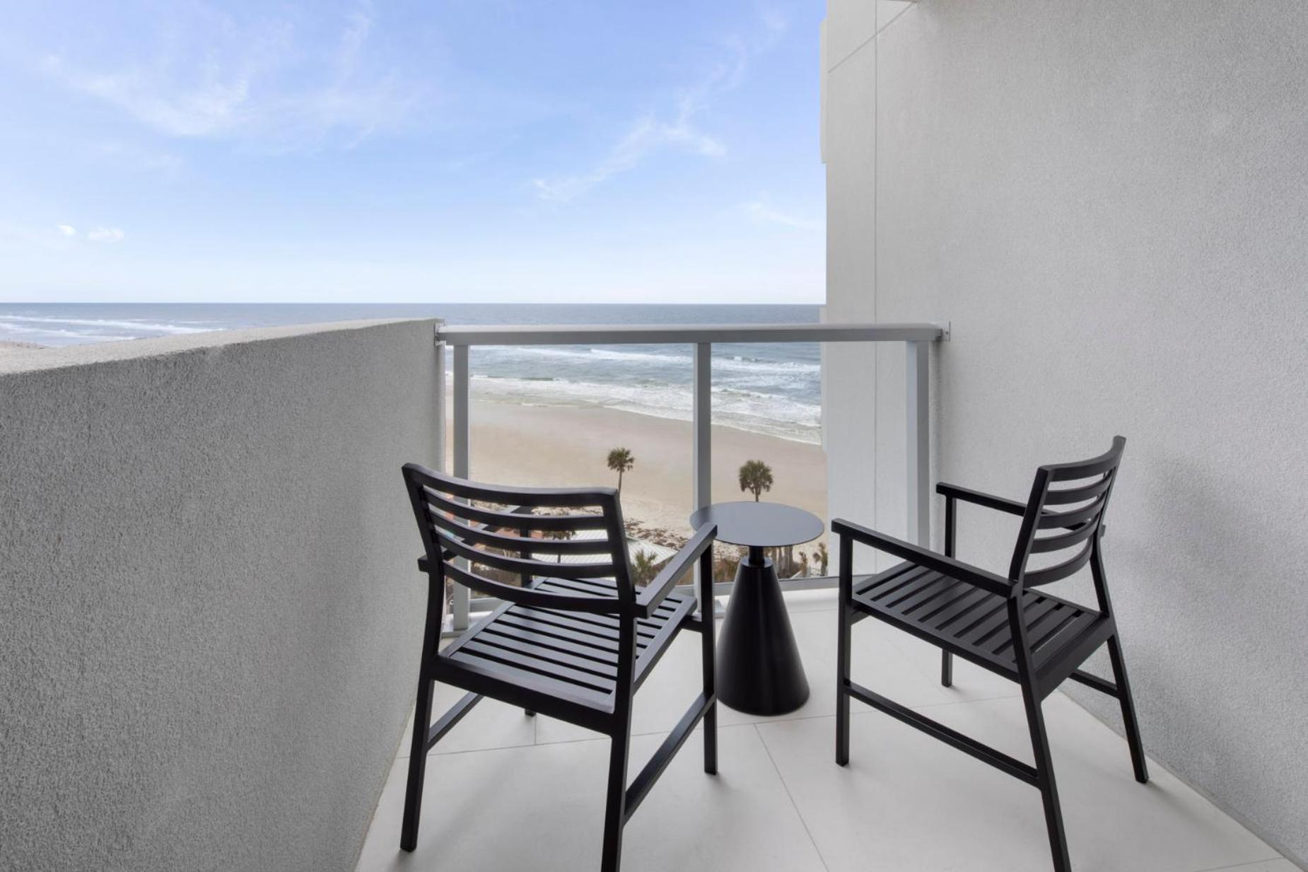 Renaissance Daytona Beach Oceanfront Hotel Exterior foto