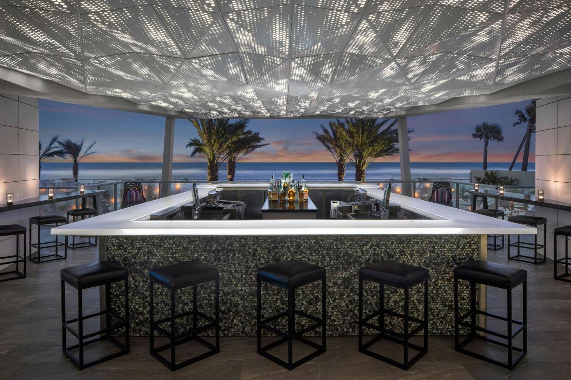 Renaissance Daytona Beach Oceanfront Hotel Exterior foto